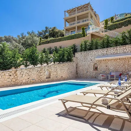 Korfiotissa Villa *
